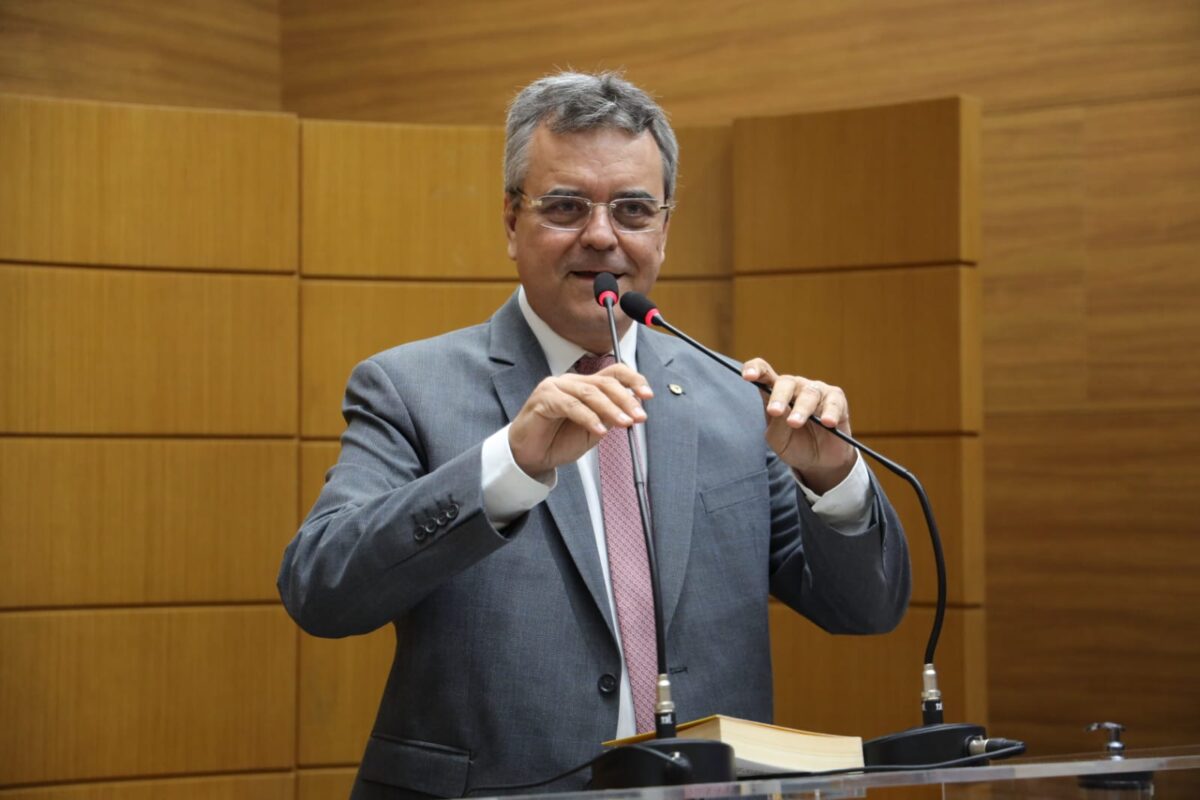 Luciano-Plenario-Foto-Jadilson-Simoes