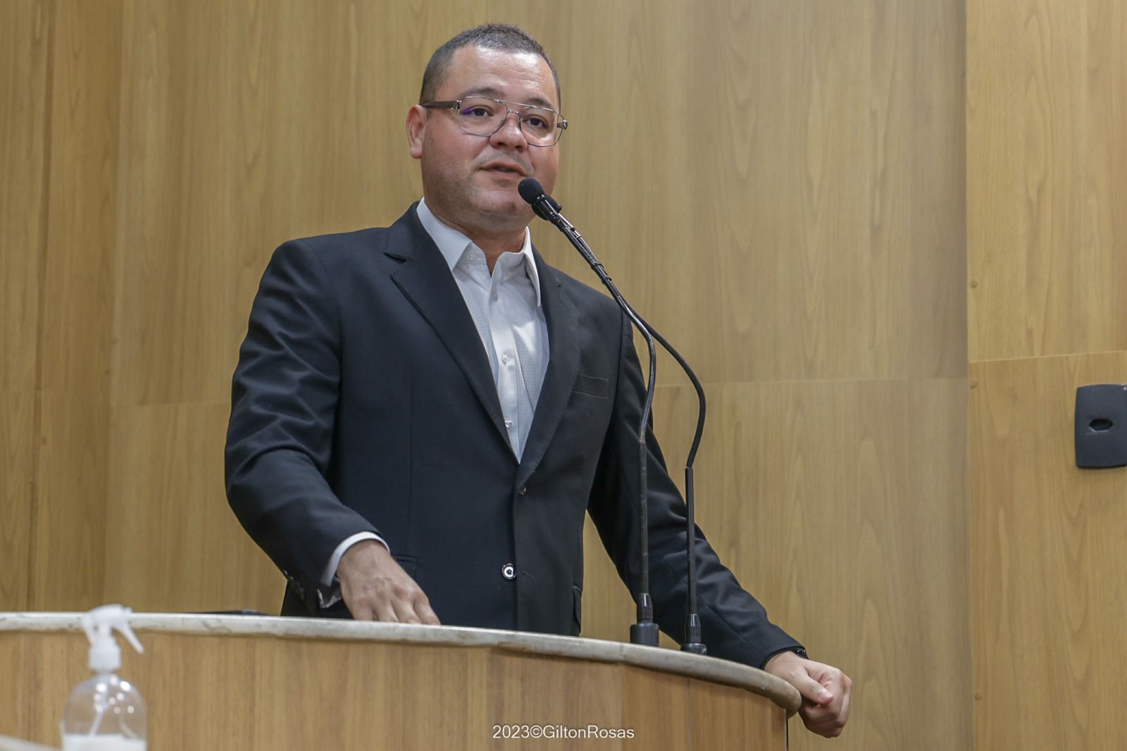 fc1e4d5e-8685-47a2-b853-fc943c045eb6