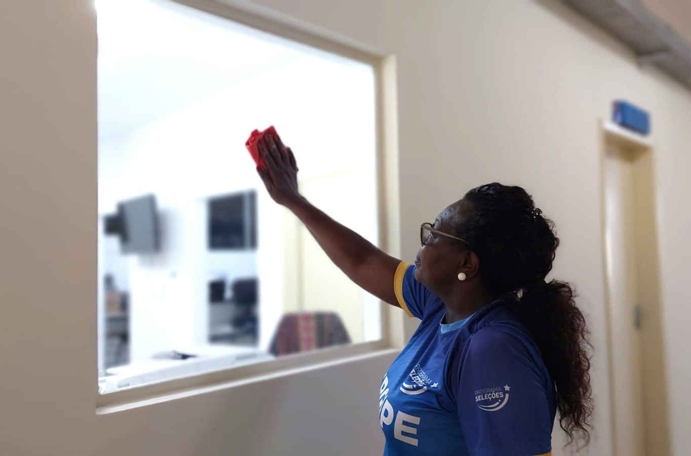 contratacao_servicos_basicos_foto_silviooliveira_seduc_181223