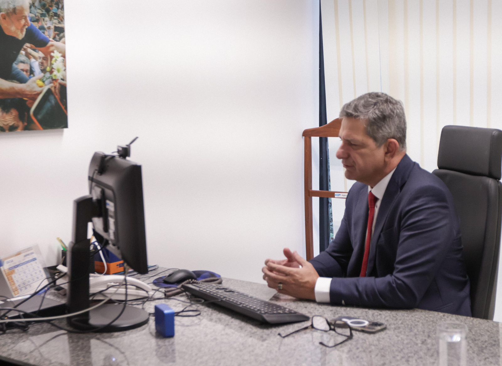 89d11a55-61df-49f1-a938-af7175f4ed24