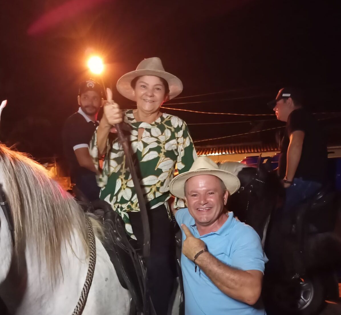 4352d8f8-7efd-49b9-af6e-000321814c1c 4352d8f8-7efd-49b9-af6e-000321814c1c