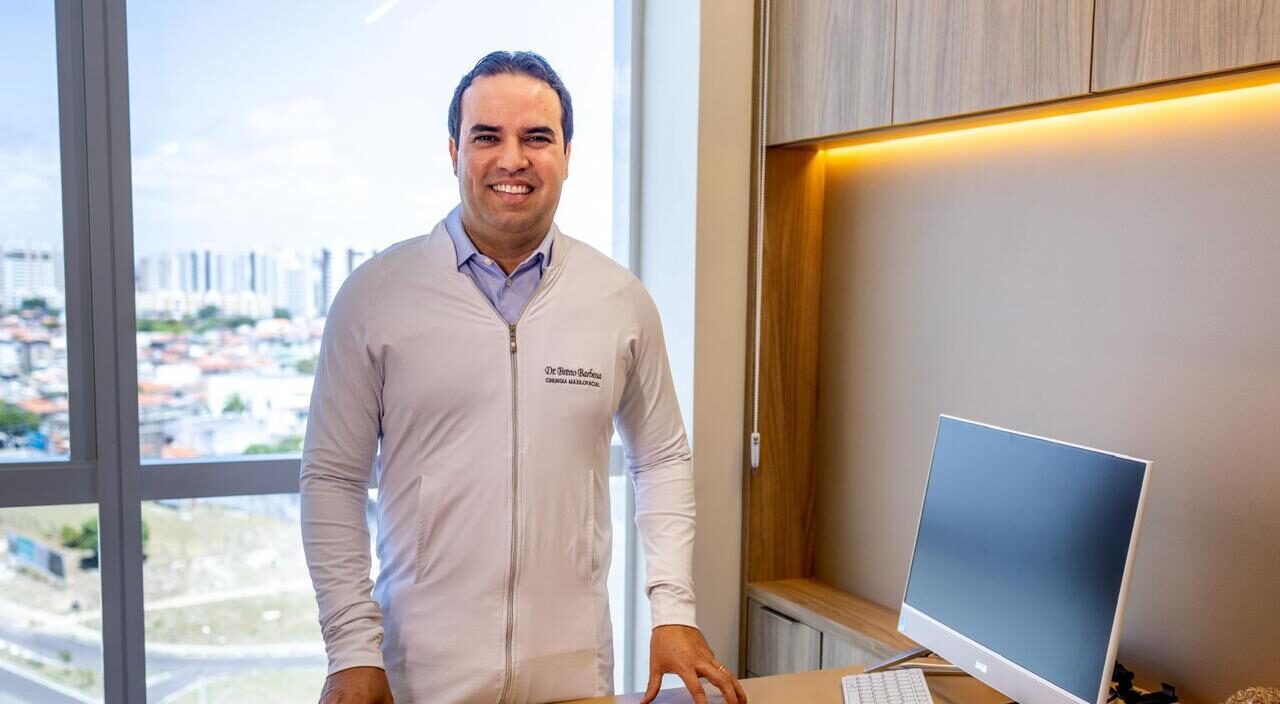 Dr.BrenoBarbosa_cirurgiaobucomaxilofacial