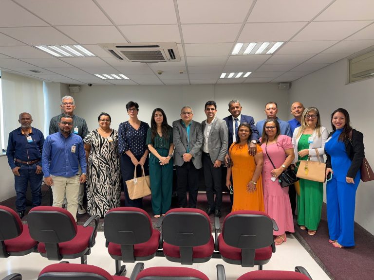 Foto-audiencia-com-Templos-religiosos-1-768x576