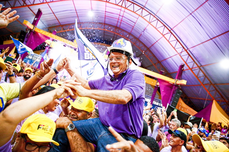 Alberto Macedo - prefeito e candidato à reeleição na Barra
