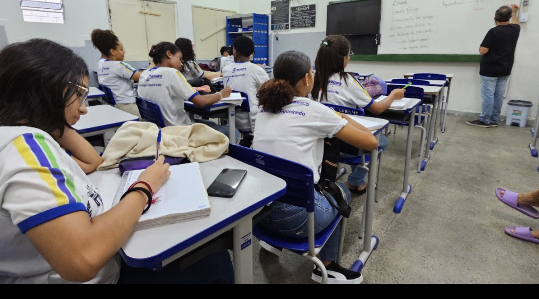 slide_51d7273b528ca3e232f9ba3227401d6c