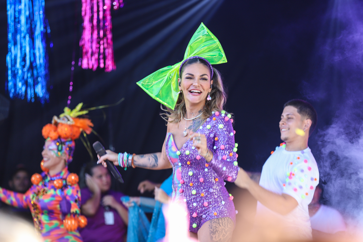 Maysa Reis comanda a folia do Bloquinho Kids