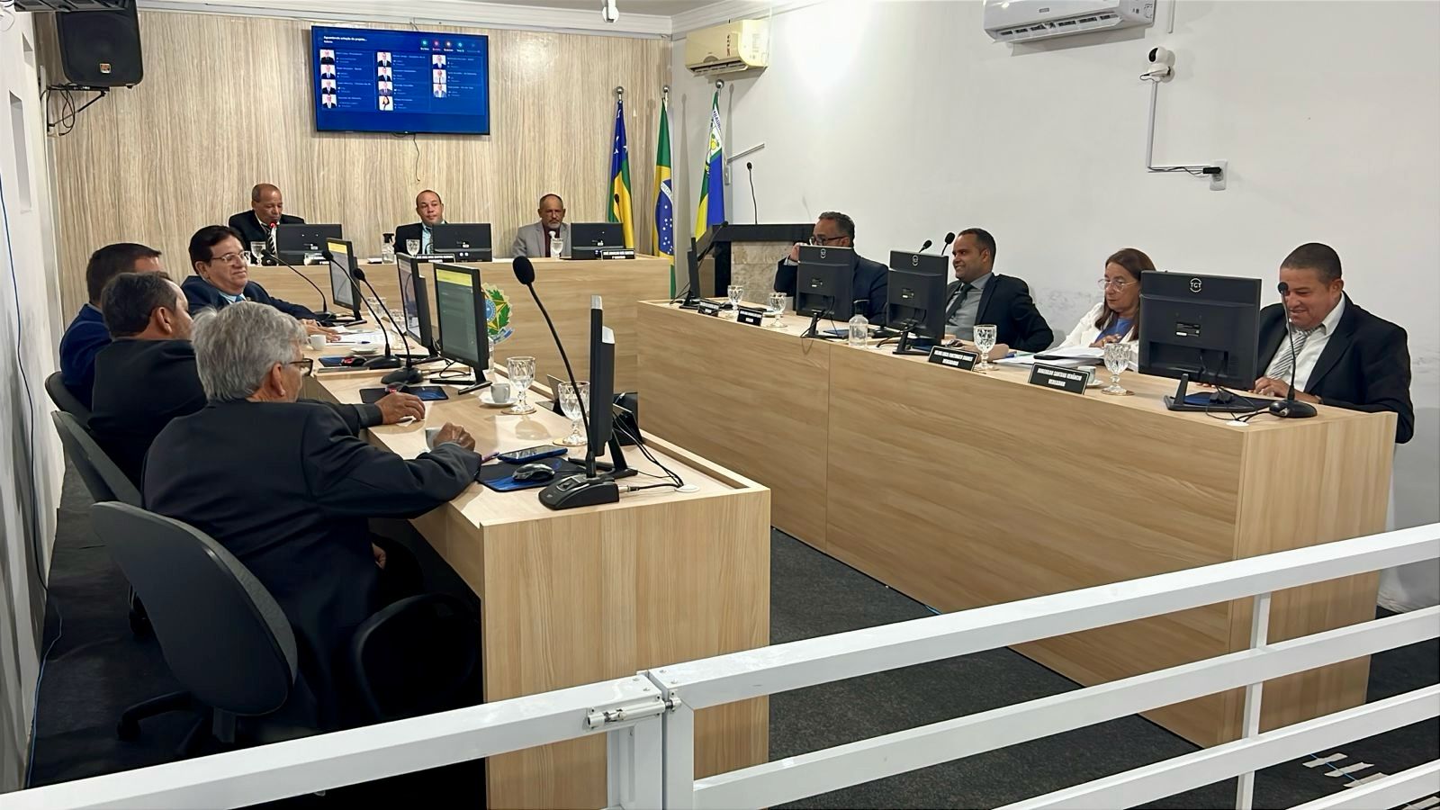 WhatsApp Image 2025-04-09 at 09.22.38 WhatsApp Image 2025-04-09 at 09.22.38