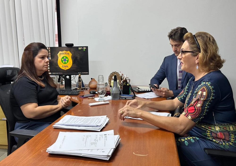 lindabrasil_denunciadagv_120525