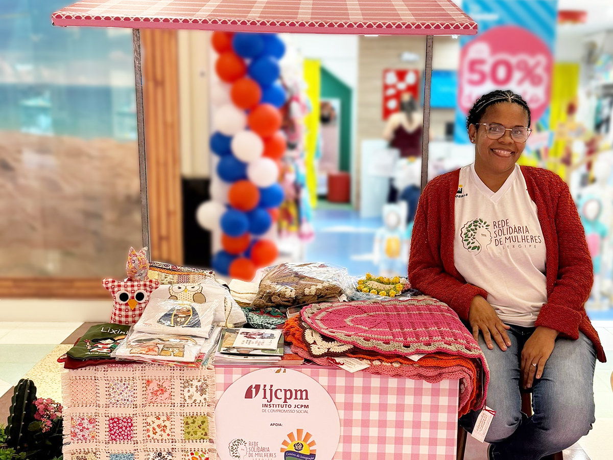 Rede Solidária de Mulheres no Shopping Jardins