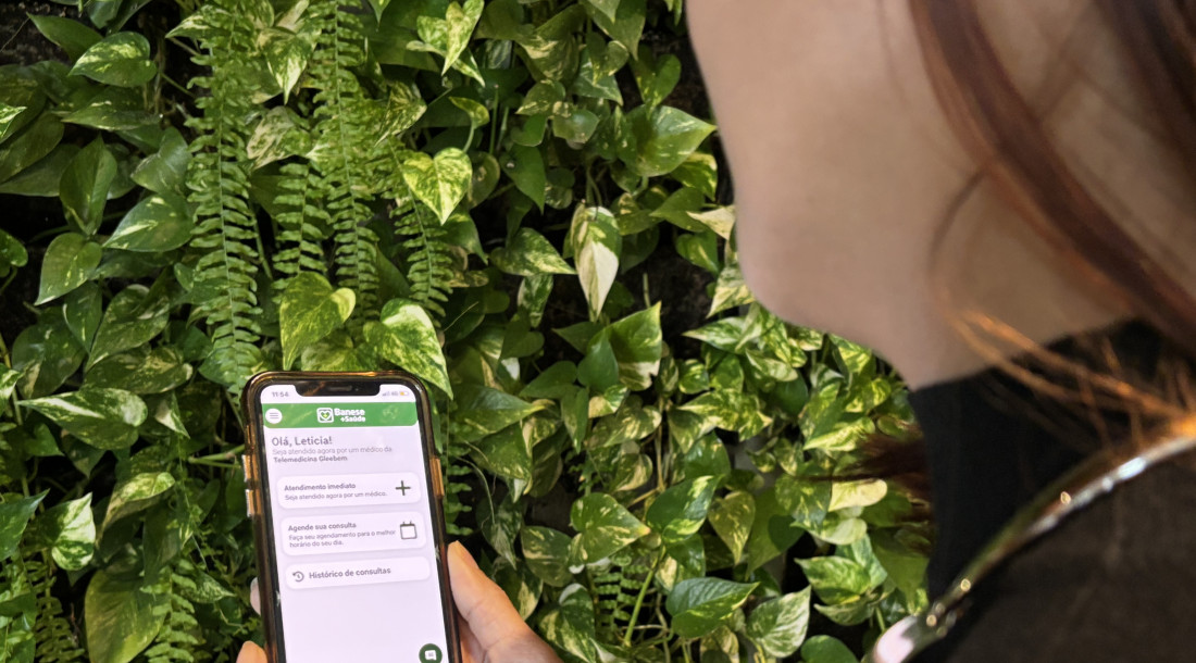 slide_9882c127993cb7cf3acab7939ce5bd86