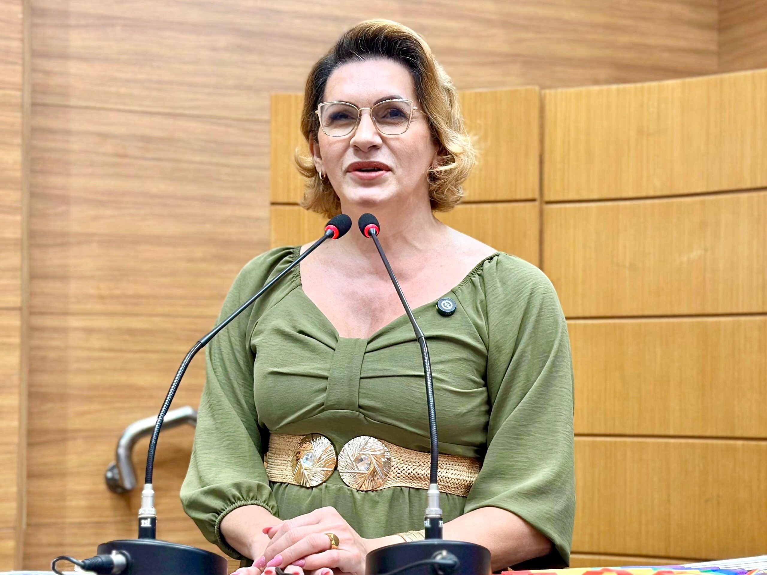 Deputada Linda Brasil (5)