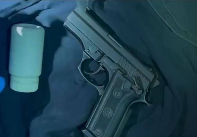 capa-arma-enedra