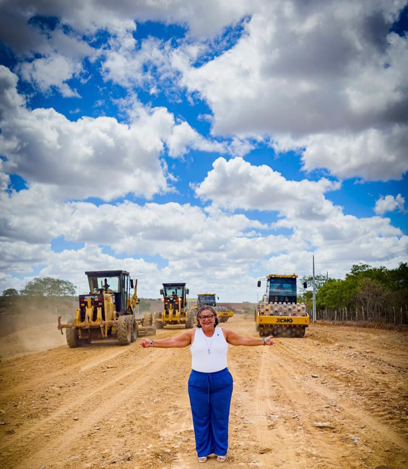 73b25eec-b768-4acf-b743-4542d6418921