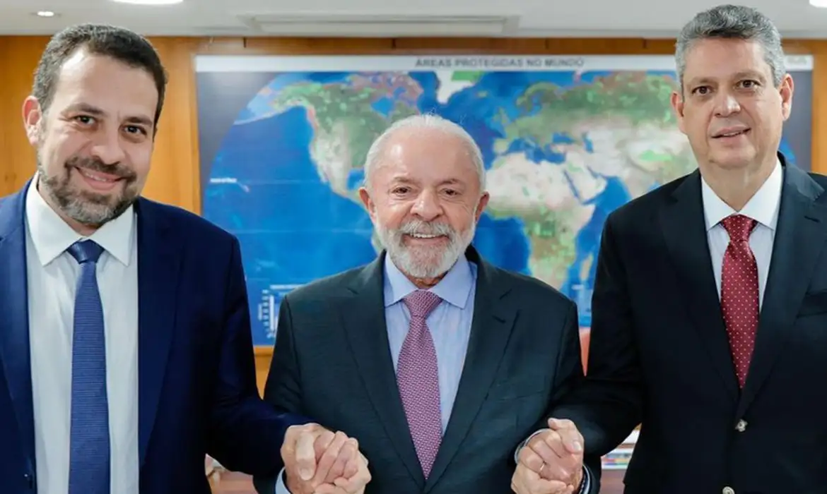 7771541b-9e61-42b8-96ee-b221136c7613 7771541b-9e61-42b8-96ee-b221136c7613