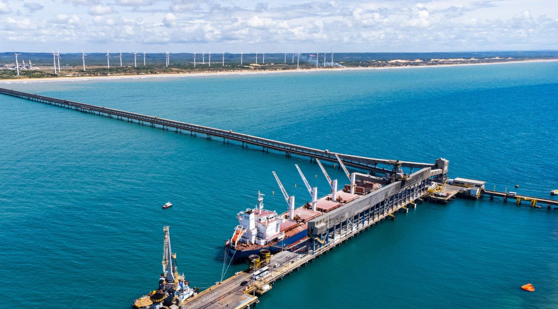 slide_0c1c918cc59f553f74a1861b7ece9a9f