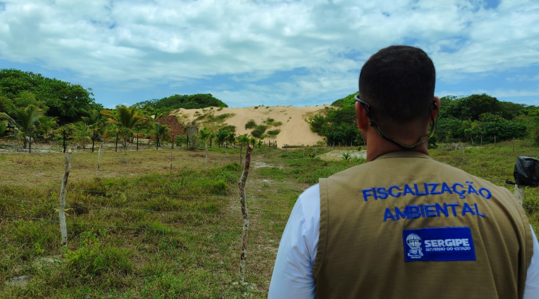 slide_2c1b07f56406e6e17b273884397f109e