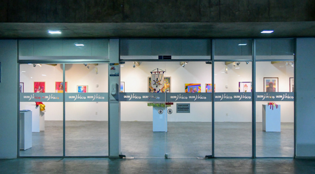 slide_65db8cae428f06a56454686777b7e319