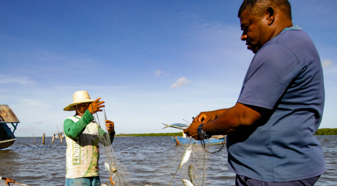 slide_e5b64a79ce9a8b89a1a4bc34fe77367b slide_e5b64a79ce9a8b89a1a4bc34fe77367b