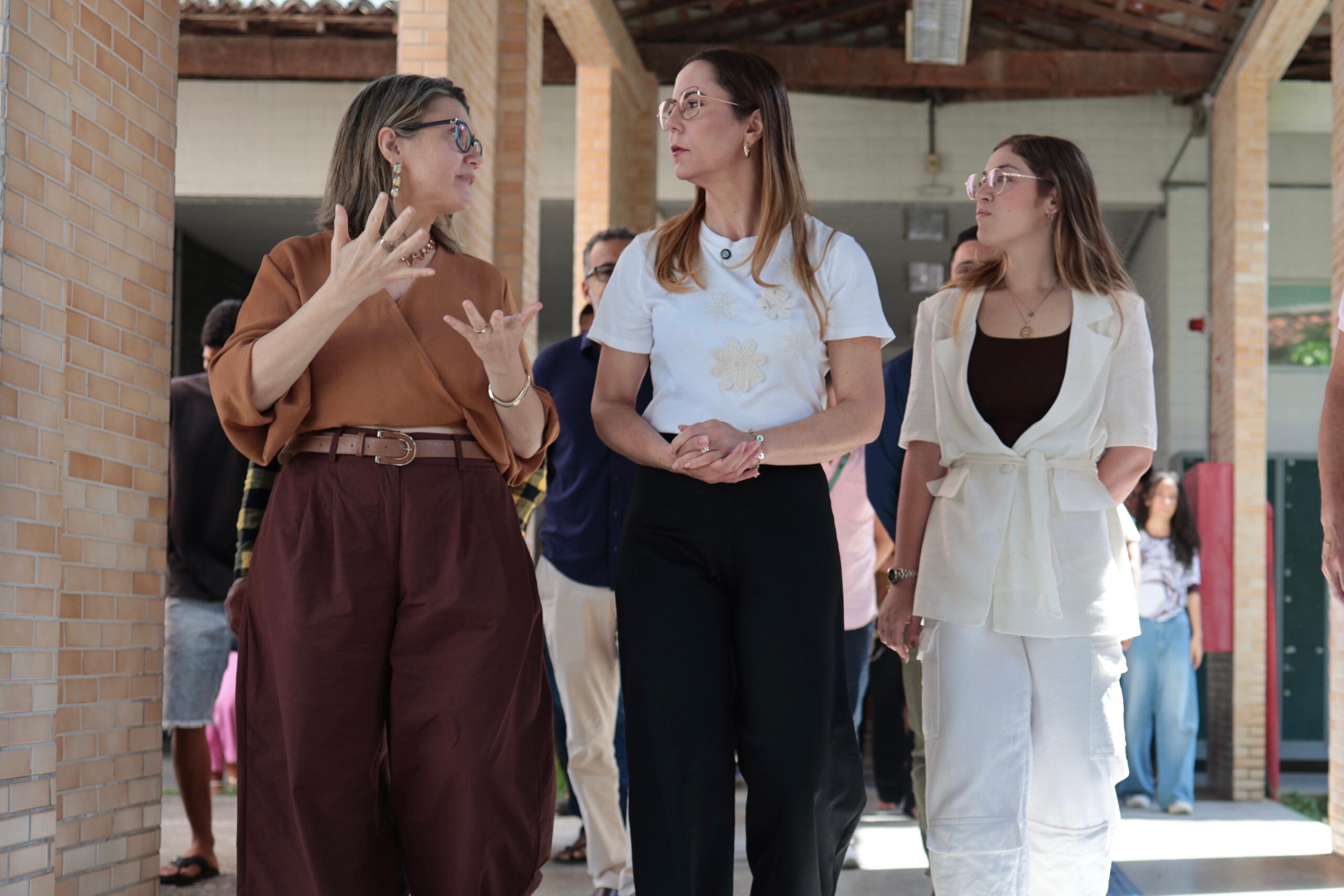 295cca3e-a3d6-49b3-adea-aa039246110b