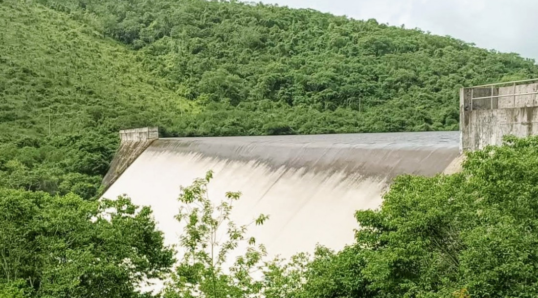 slide_2aeb6618e69a67734b3f89ea40ff7d0b