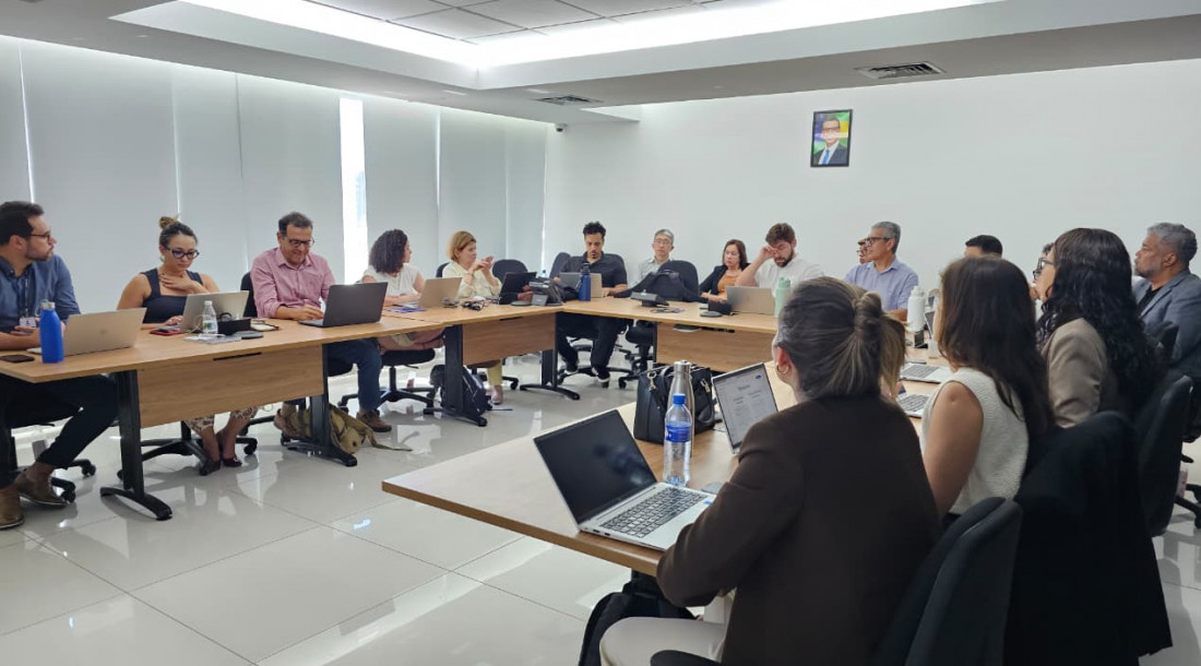 slide_717e6559f9962bacbdaa7f27761de784