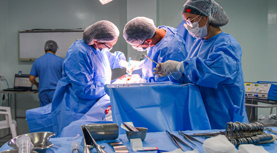 slide_7633b3ca8c583c546764c26cc3e78efe