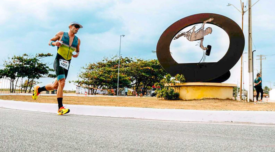 slide_8a6483e2ef53e3611af35d1feeda3e79