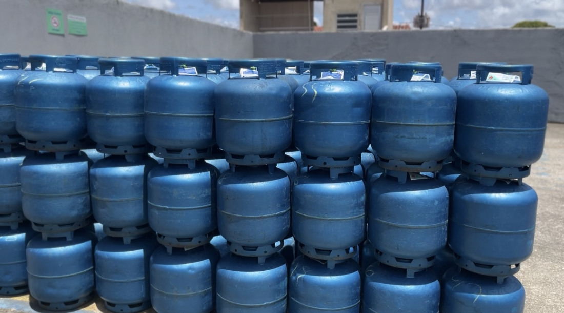 slide_1022fe33f8bac5ac402d09a89c5686f9