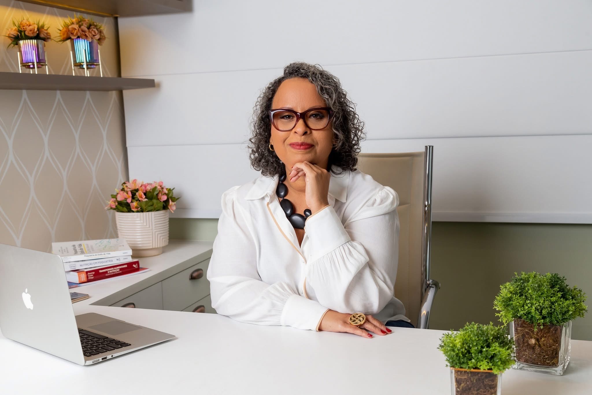 DRA ANA RAQUEL PSIQUIATRA TRANSTORNOS ALIMENTARES