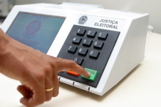 tre-se-imagem-urna-eletronica