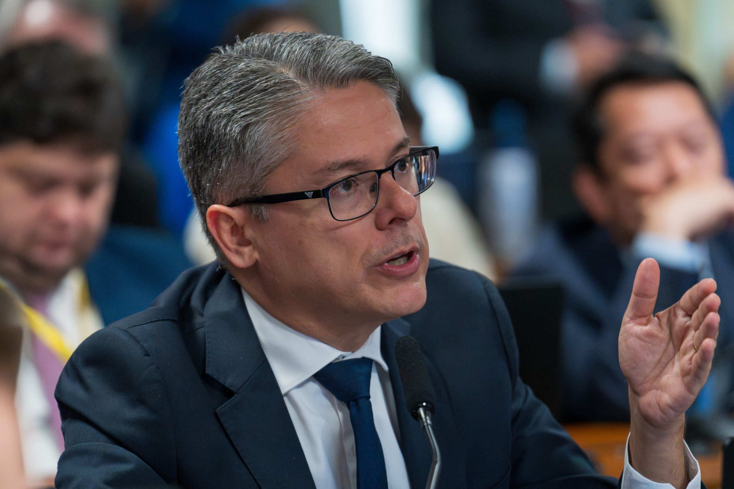 Senador Alessandro Vieira (MDB/SE)