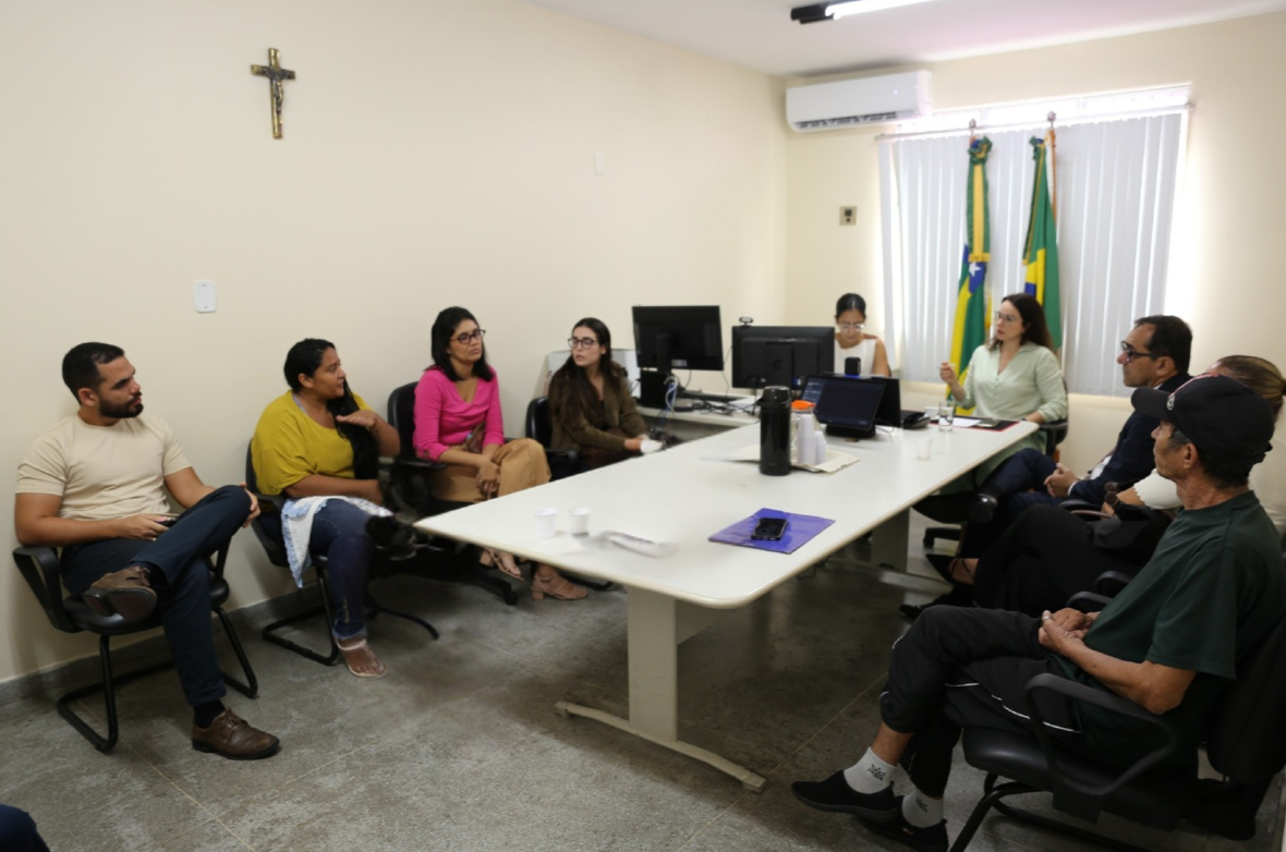 FOTO 1- AUDIÊNCIA CATADORES